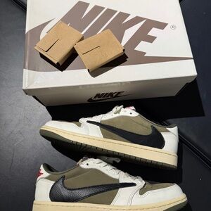 Travis Scott x Air Jordan 1 Retro Low 'Reverse Olive'
